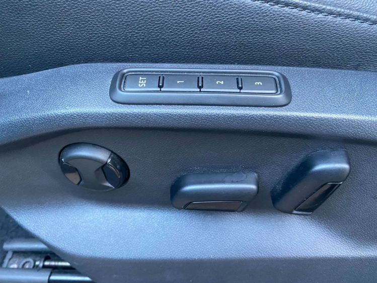 Volkswagen Tiguan 2.0 TDi Highline Panodak/Leder/Memoryseats/360CAM! Leconte Motors