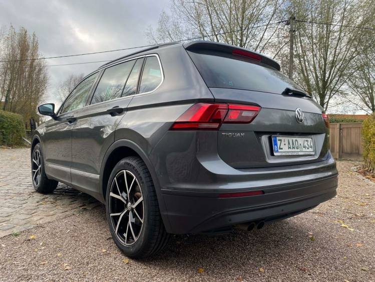 Volkswagen Tiguan 2.0 TDi Highline Panodak/Leder/Memoryseats/360CAM! Leconte Motors