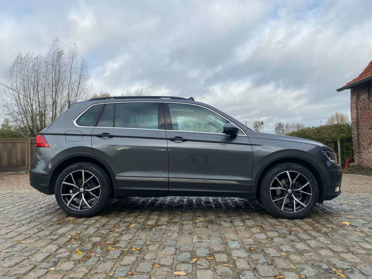 Volkswagen Tiguan 2.0 TDi Highline Panodak/Leder/Memoryseats/360CAM! Leconte Motors