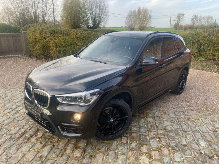 BMW X1 1.5iA sDrive18 Sport-Pack Full-LED/Sportzetels/Gps Leconte Motors