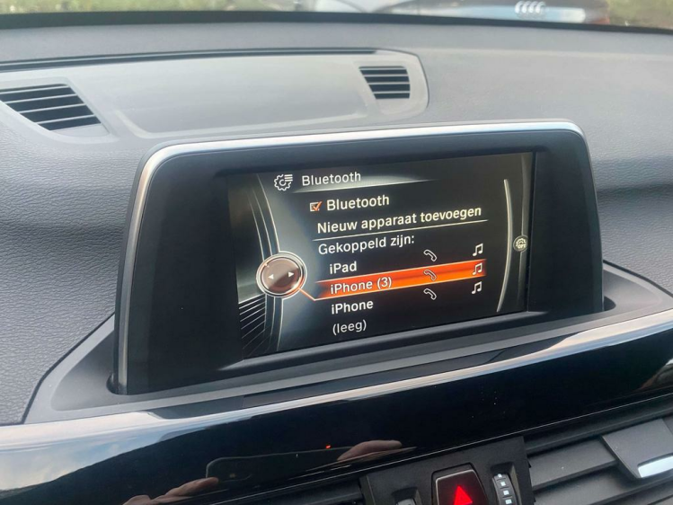 BMW X1 1.5iA sDrive18 Sport-Pack Full-LED/Sportzetels/Gps Leconte Motors