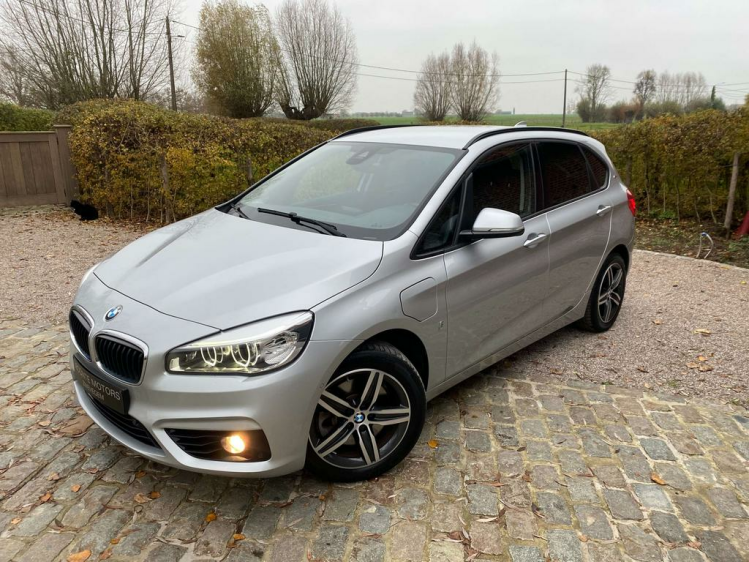 BMW 225 225xeA Plug-In Hybrid Sport-Pack Full-LED/Camera! Leconte Motors