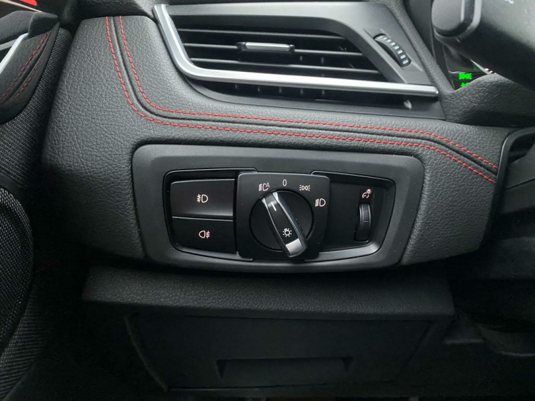 BMW 225 225xeA Plug-In Hybrid Sport-Pack Full-LED/Camera! Leconte Motors