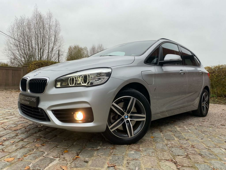 BMW 225 225xeA Plug-In Hybrid Sport-Pack Full-LED/Camera! Leconte Motors