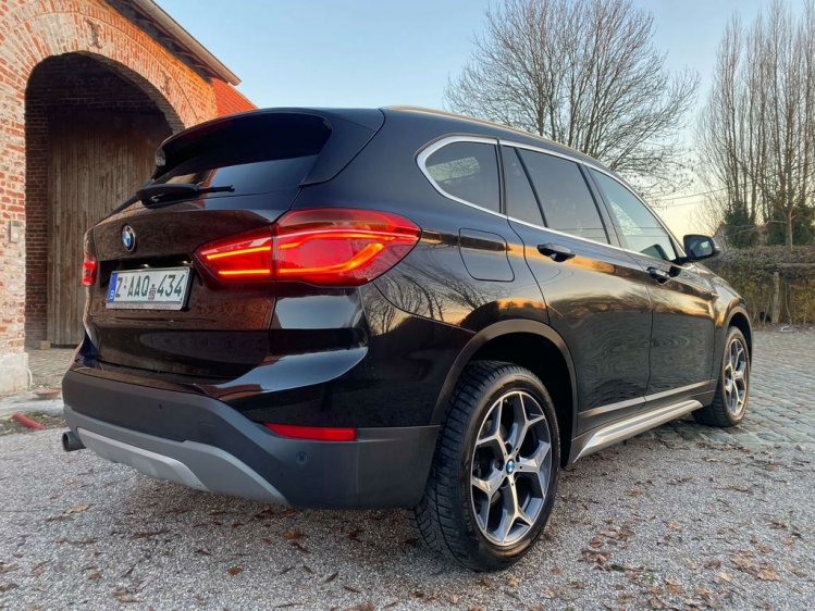 BMW X1 1.5iA sDrive18 X-Line Panodak/Full-LED/Leder/Gps!! Leconte Motors