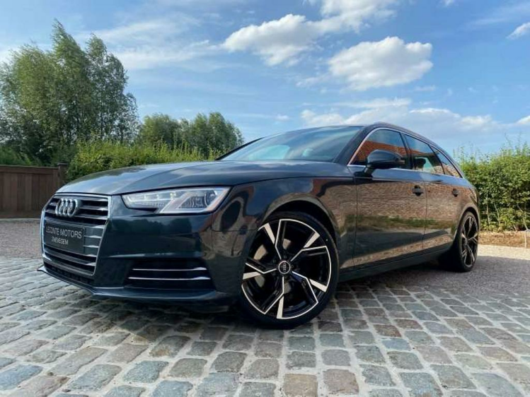 Audi A4 2.0 TDi S tronic Virtual/Panodak/Sportzetels/...! Leconte Motors