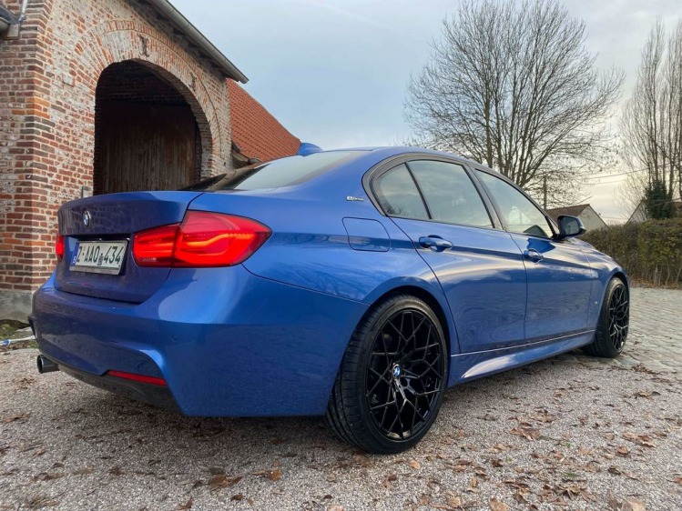 BMW 330 330eA Plug-In Hybrid M-Pack Estoril LED/Gps/Cruise Leconte Motors