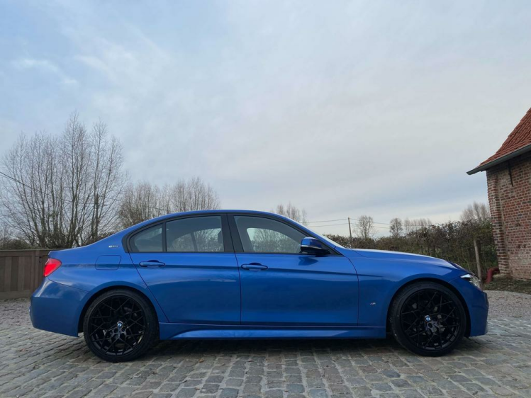 BMW 330 330eA Plug-In Hybrid M-Pack Estoril LED/Gps/Cruise Leconte Motors