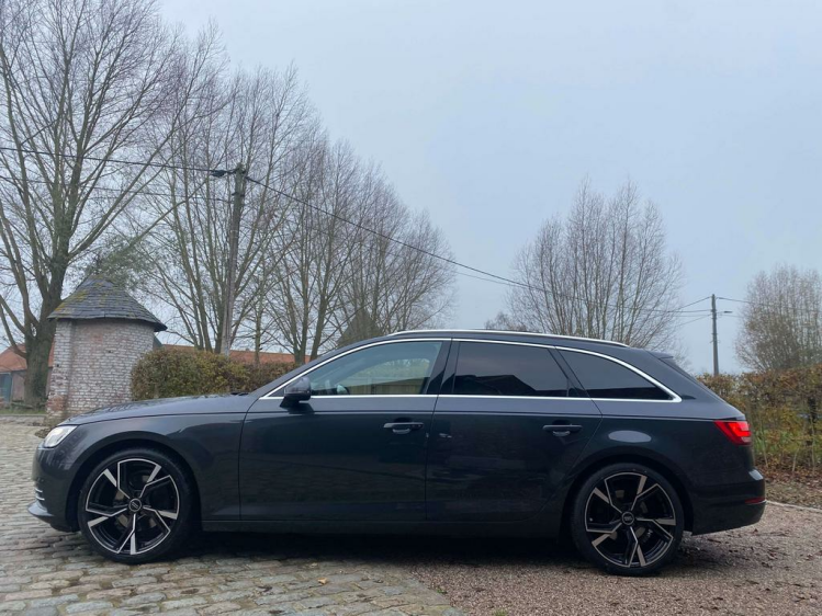 Audi A4 2.0 TDi S tronic Virtual/Panodak/Sportzetels/CAM! Leconte Motors