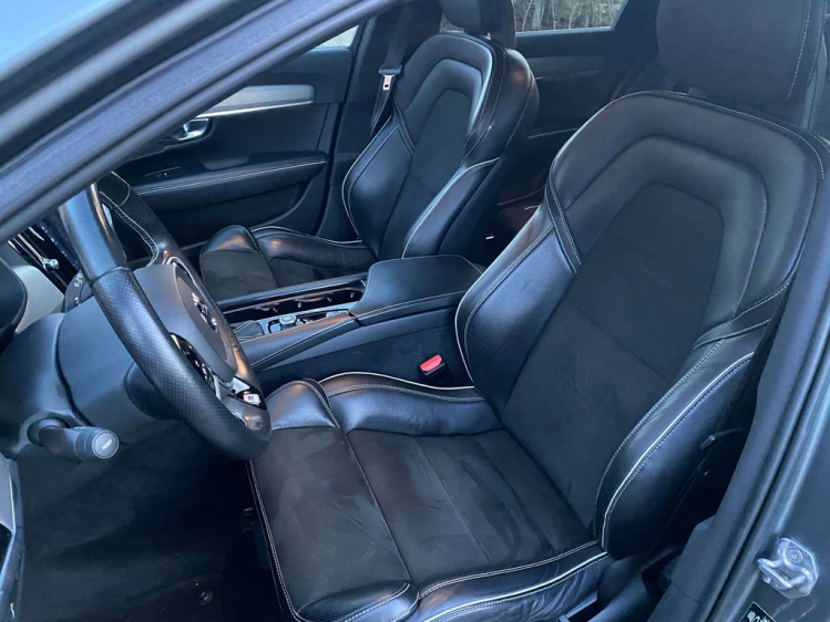 Volvo V90 2.0 D3 R-Design Geartronic LED/Gps/Head-Up/Leder! Leconte Motors