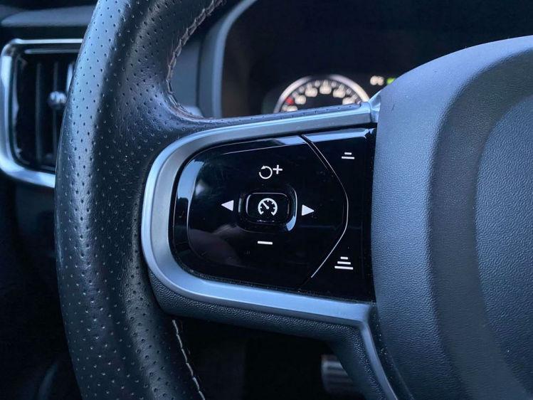 Volvo V90 2.0 D3 R-Design Geartronic LED/Gps/Head-Up/Leder! Leconte Motors