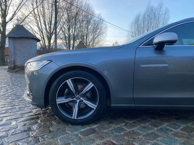 Volvo V90 2.0 D3 R-Design Geartronic LED/Gps/Head-Up/Leder! Leconte Motors