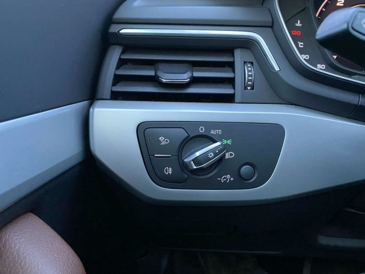 Audi A4 2.0 TDi S tronic Virtual-Cockpit/Leder/Camera/Trek Leconte Motors