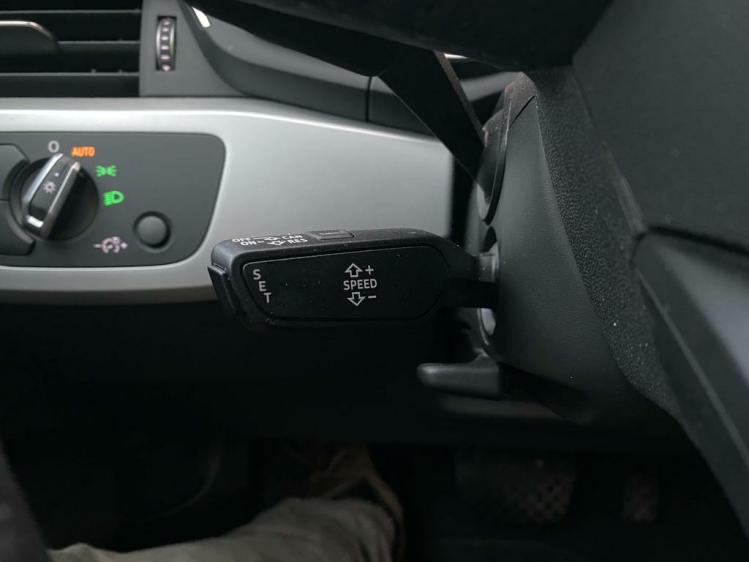 Audi A4 2.0 TDi S tronic Virtual-Cockpit/Matrix/Leder...! Leconte Motors