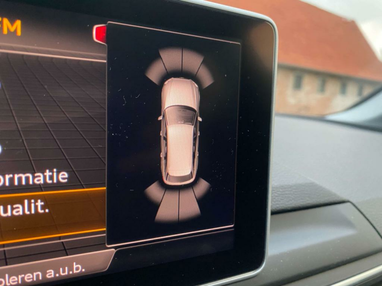 Audi A4 2.0 TDi S tronic Virtual-Cockpit/Matrix/Leder...! Leconte Motors