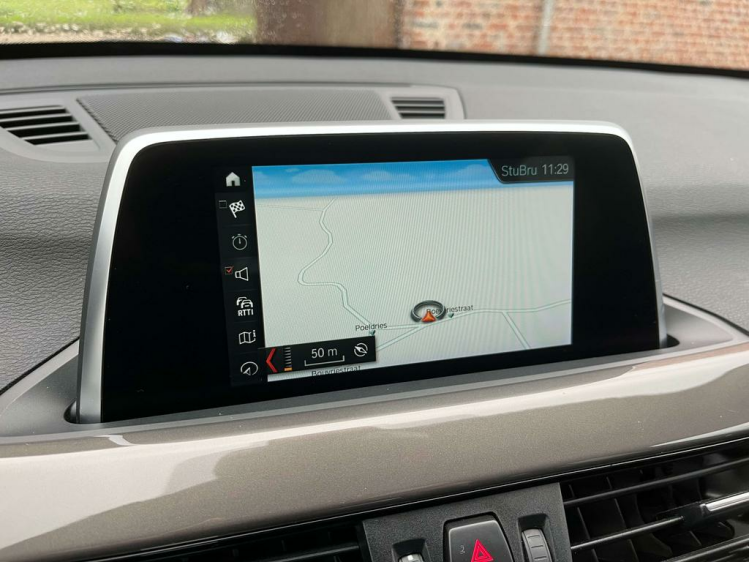 BMW X1 1.5iA sDrive18 X-Line LED/Gps/Leder/Apple-Carplay! Leconte Motors