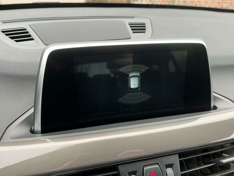 BMW X1 1.5iA sDrive18 X-Line LED/Gps/Leder/Apple-Carplay! Leconte Motors