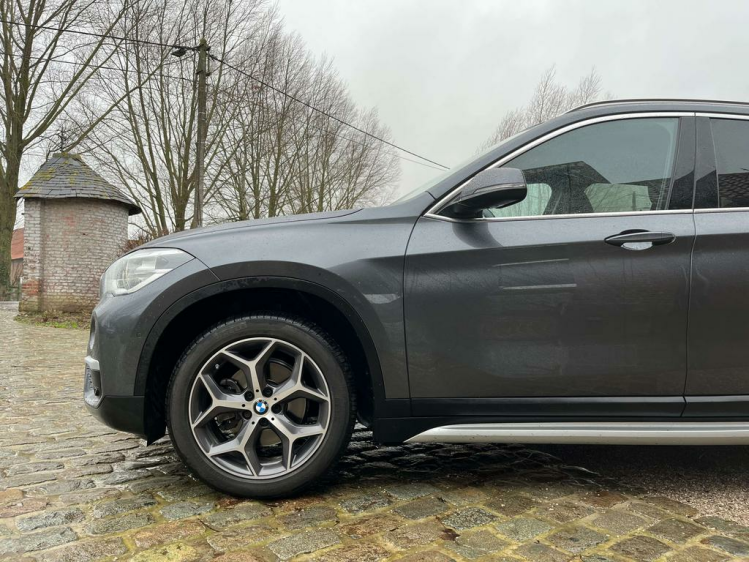BMW X1 1.5iA sDrive18 X-Line LED/Gps/Leder/Apple-Carplay! Leconte Motors
