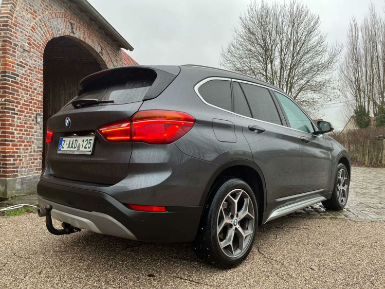 BMW X1 1.5iA sDrive18 X-Line LED/Gps/Leder/Apple-Carplay! Leconte Motors