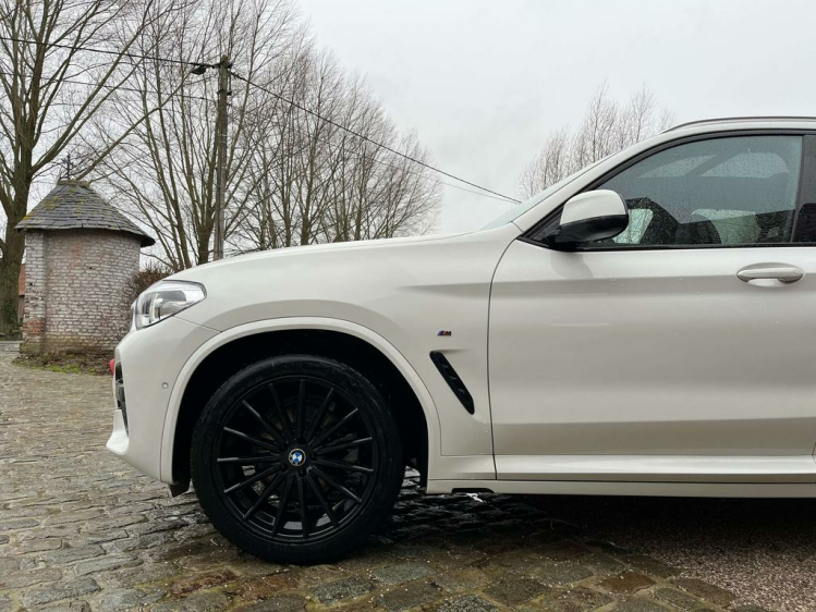 BMW X3 2.0 dA xDrive20 M-Pack Panodak/Leder/HUD/Camera/.. Leconte Motors