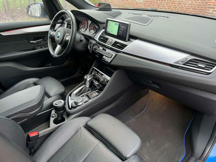 BMW 225 225xeA Plug-In Hybrid M-Pack Pano/HUD/Camera/LED.. Leconte Motors