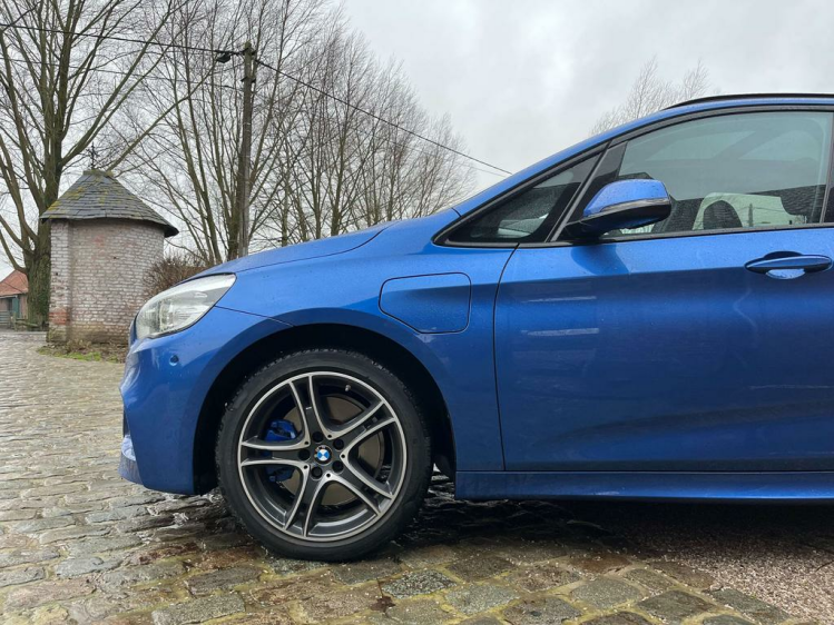 BMW 225 225xeA Plug-In Hybrid M-Pack Pano/HUD/Camera/LED.. Leconte Motors