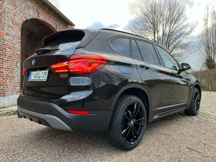 BMW X1 1.5iA sDrive18 Sport-Pack Full-LED/Gps/Sportzetels Leconte Motors