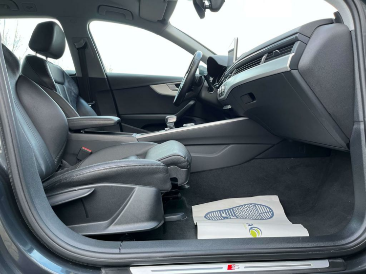 Audi A4 2.0 TDi S tronic S-Line Virtual-Cockpit/Matrix LED Leconte Motors