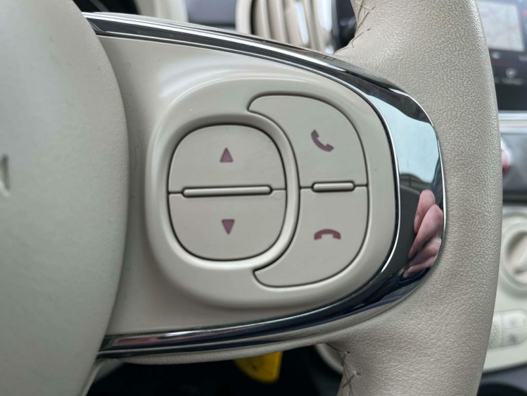 Fiat 500 1.2i Lounge Gps/Panodak/Cruise/PDC/DAB+/Bluetooth! Leconte Motors