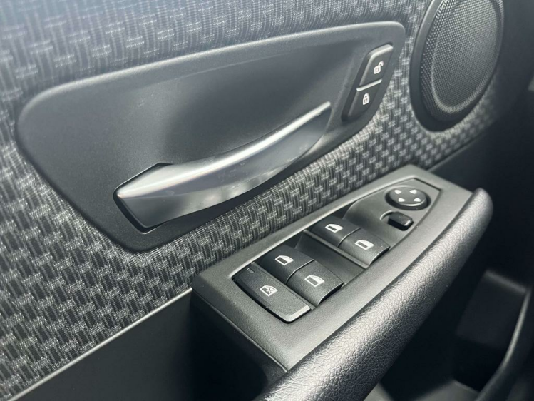 BMW 216 216i Active Tourer Navigatie/Bluetooth/Cruise/PDC! Leconte Motors