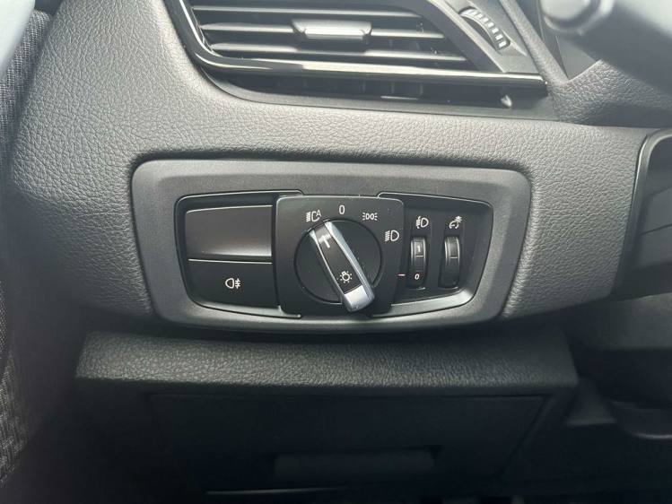 BMW 216 216i Active Tourer Navigatie/Bluetooth/Cruise/PDC! Leconte Motors