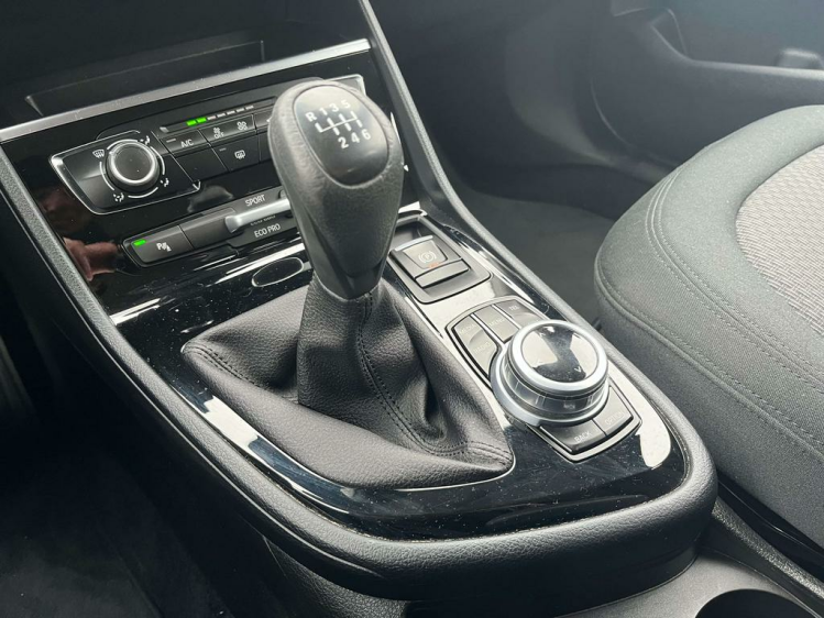 BMW 216 216i Active Tourer Navigatie/Bluetooth/Cruise/PDC! Leconte Motors