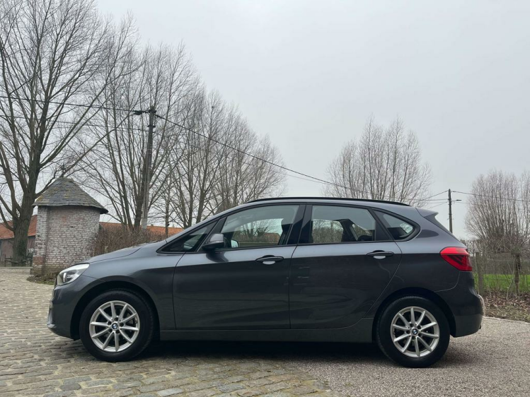 BMW 216 216i Active Tourer Navigatie/Bluetooth/Cruise/PDC! Leconte Motors