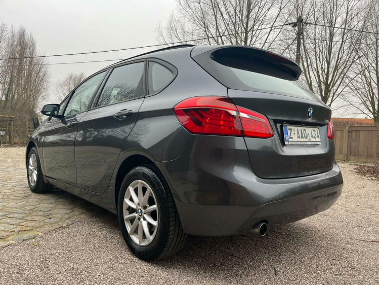 BMW 216 216i Active Tourer Navigatie/Bluetooth/Cruise/PDC! Leconte Motors