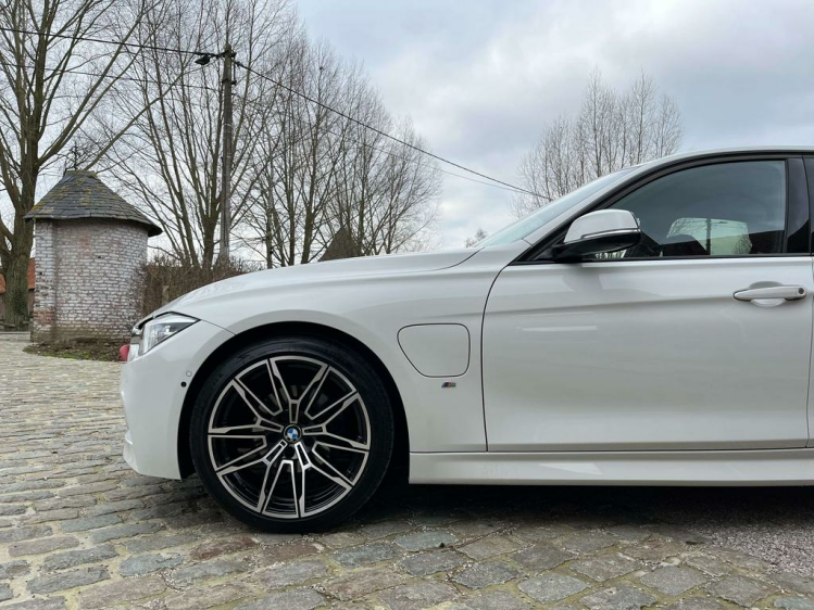 BMW 330 330eA Plug-In Hybrid M-Sportpack LED/HUD/360'CAM! Leconte Motors