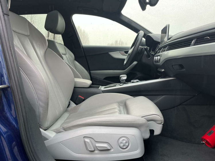 Audi A4 2.0 TDi S tronic Virtual-Cockpit/Panodak/Matrix/.. Leconte Motors