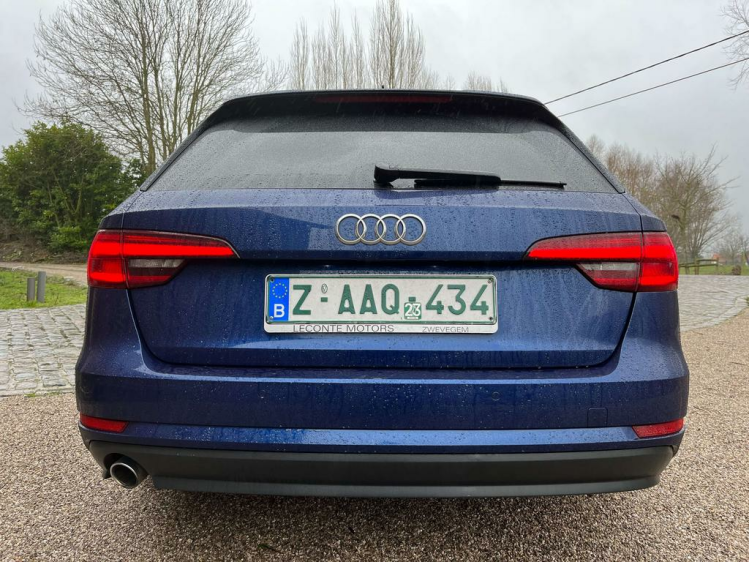 Audi A4 2.0 TDi S tronic Virtual-Cockpit/Panodak/Matrix/.. Leconte Motors