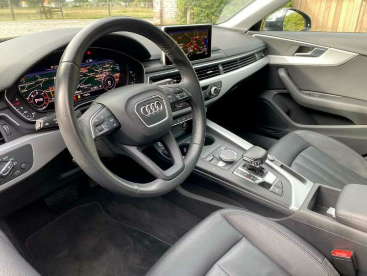 Audi A4 2.0 TDi ultra S tronic Virtual Cockpit/Panodak/... Leconte Motors