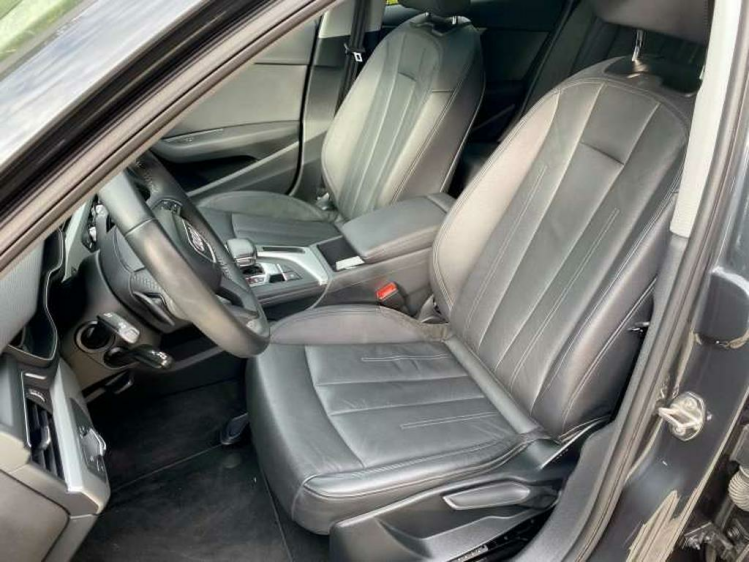 Audi A4 2.0 TDi ultra S tronic Virtual Cockpit/Panodak/... Leconte Motors