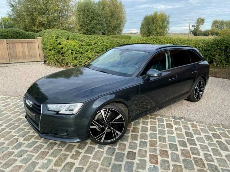 Audi A4 2.0 TDi ultra S tronic Virtual Cockpit/Panodak/... Leconte Motors