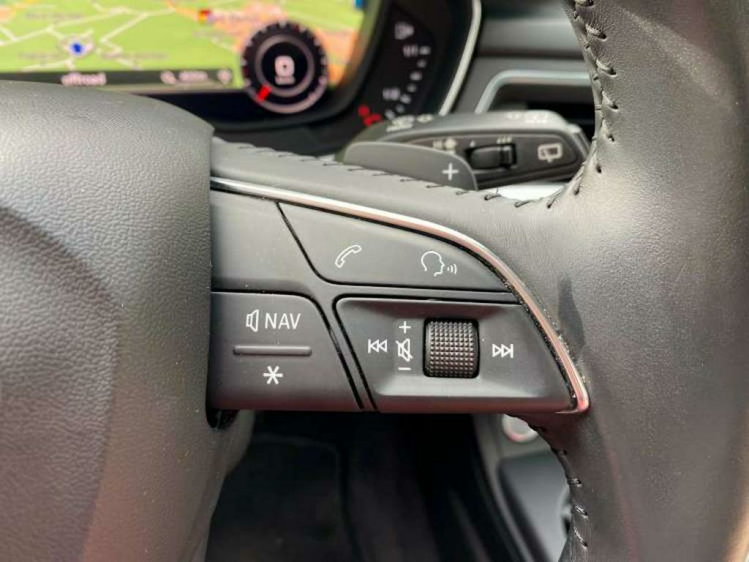 Audi A4 2.0 TDi ultra S tronic Virtual Cockpit/Panodak/... Leconte Motors