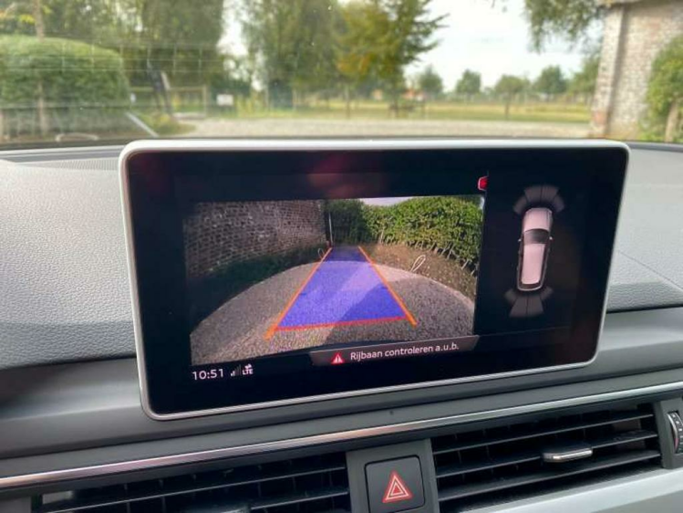 Audi A4 2.0 TDi ultra S tronic Virtual Cockpit/Panodak/... Leconte Motors