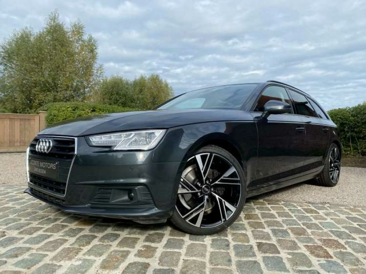 Audi A4 2.0 TDi ultra S tronic Virtual Cockpit/Panodak/... Leconte Motors