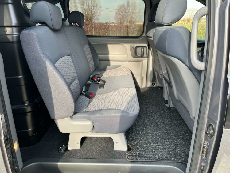 Hyundai H-1 2.5 CRDi Executive Lichte VR. Dubbele Cabine 6-zit Leconte Motors