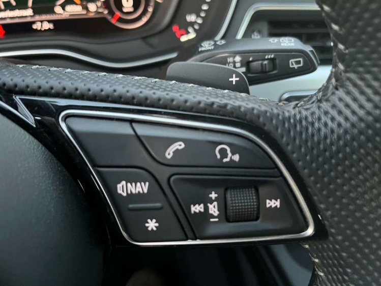 Audi A4 35 TDi S-Tronic 3x S-Line LED-Matrix/Virtual/Cam! Leconte Motors