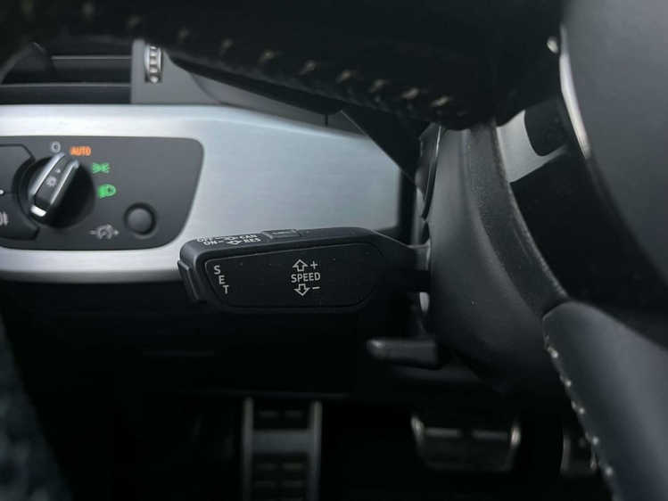 Audi A4 35 TDi S-Tronic 3x S-Line LED-Matrix/Virtual/Cam! Leconte Motors