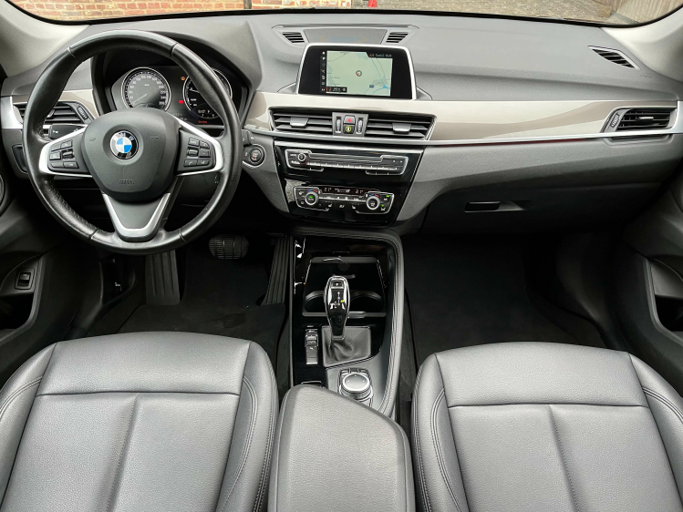 BMW X1 1.5iA sDrive18 X-LIne Full-LED/Leder/Zetelververw! Leconte Motors