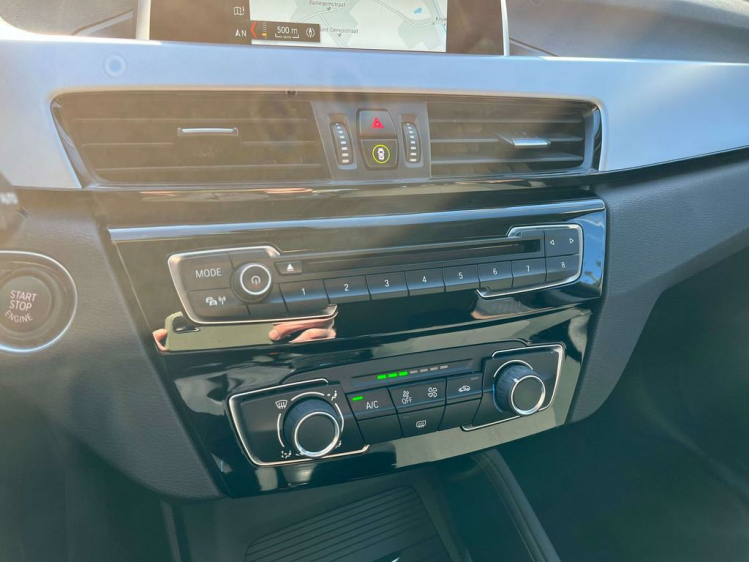 BMW X1 1.5iA sDrive18 Navigatie/PDC/Bluetooth/USB/Limit! Leconte Motors