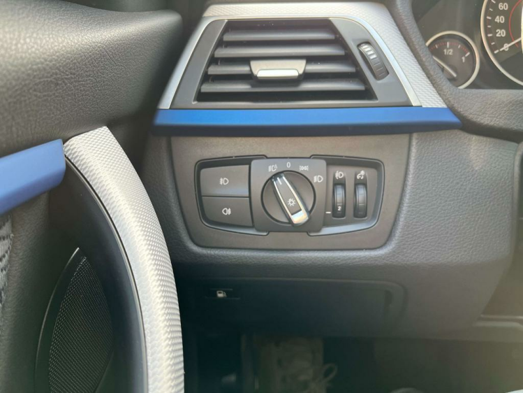 BMW 330 330eA Plug-In Hybrid M-Sportpack Schuifdak/Gps/..! Leconte Motors