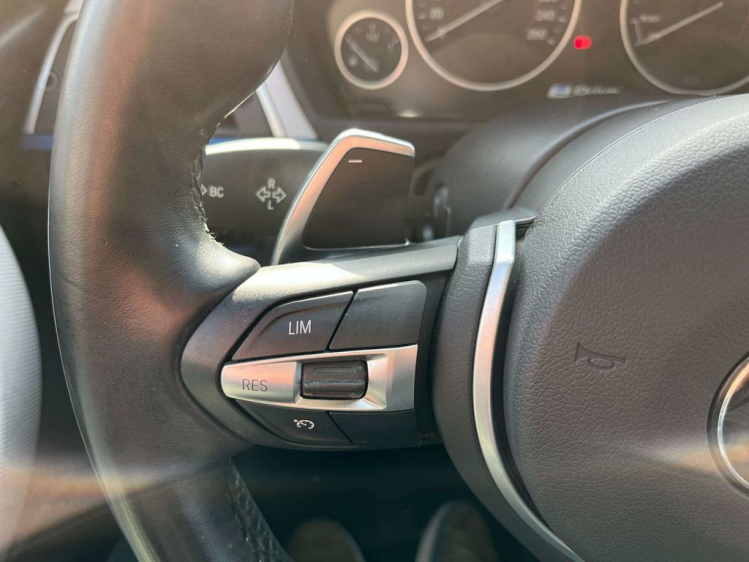 BMW 330 330eA Plug-In Hybrid M-Sportpack Schuifdak/Gps/..! Leconte Motors